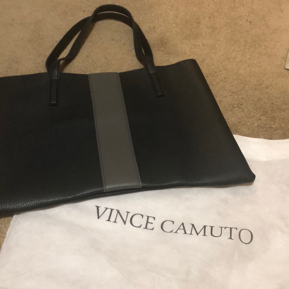 Vince Camuto tote